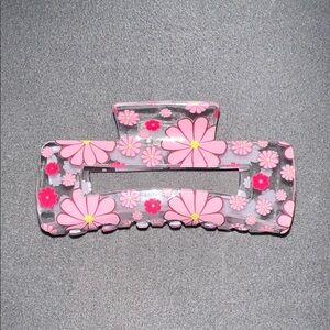 Medium Floral Hair Claw Clip